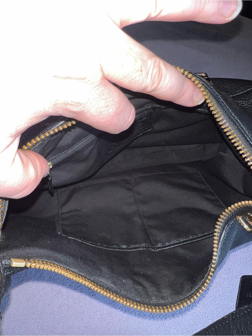 Authentic Coach Large Harley Hobo Bag in Black Pebbled Leather - Picture 11 of 15